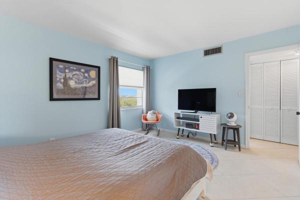 Horizon West, 3581 S Ocean Blvd #4E, South Palm Beach, Florida 33480, image 2