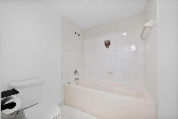 7270 N Kendall Dr #B203, Unincorporated Dade County, Florida 33156, image 1