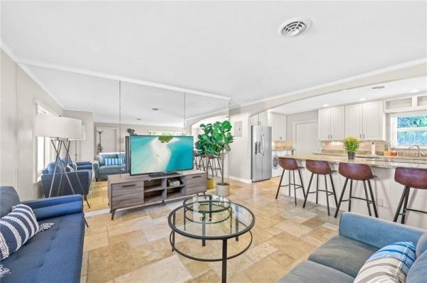 Babco Heights, 332 NW 26th Ct, Wilton Manors, Florida 33311, image 2