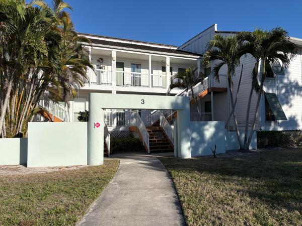 182 Cypress Point Dr, Palm Beach Gardens, Florida 33418, image 1