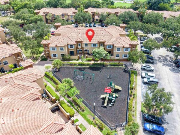 The Links At Emerald Dunes, 2914 Hope Valley St #2108, West Palm Beach, Florida 33411, image 1