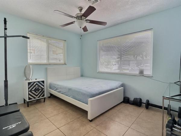 Tamarac Lakes, 4570 NW 16th Ter, Tamarac, Florida 33309, image 2