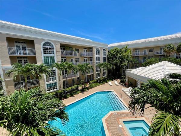 University Inn, 1280 S Alhambra Cir #1105, Coral Gables, Florida 33146, image 1