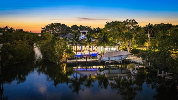 Cove Harbor, 942 Pompano Dr, Jupiter, Florida 33458, image 2