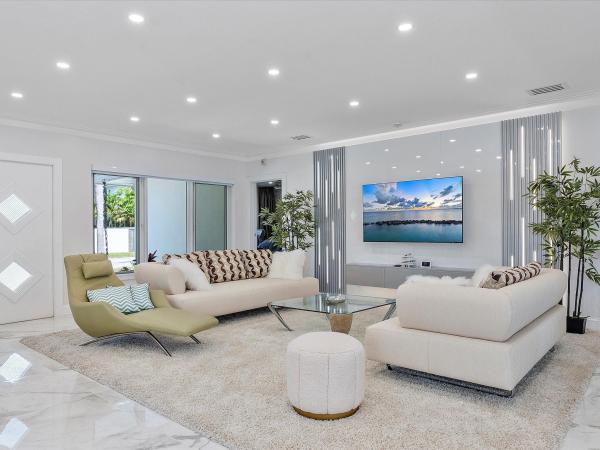 Nurmi Isles, 207 Royal Palm Dr, Fort Lauderdale, Florida 33301, image 2