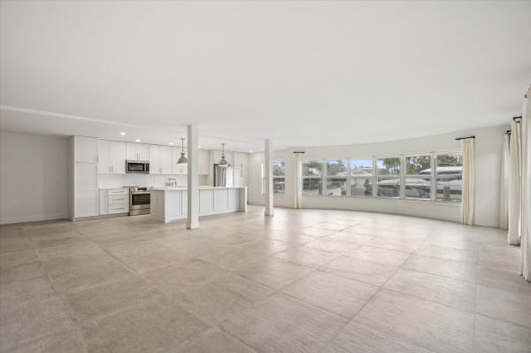 Royal Lauderdale Landings, 5100 Bayview Dr #106, Fort Lauderdale, Florida 33308, image 3