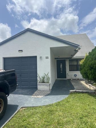 Tara Lakes East, 57 Peachtree Pl, Boynton Beach, Florida 33436, image 2