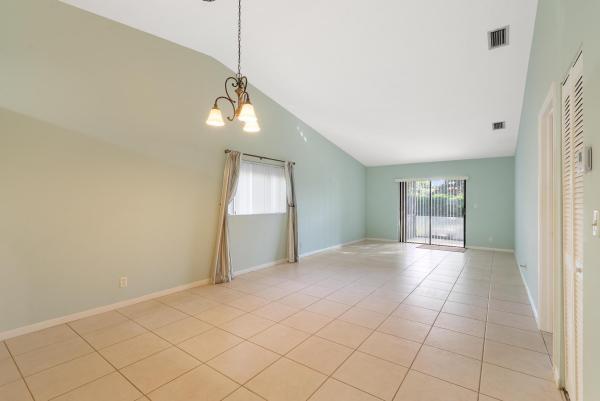 Thornhill Lake, 6779 Bridlewood Ct, Boca Raton, Florida 33433, image 3
