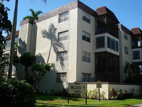 Omega, 1681 NW 70th Ave #403, Plantation, Florida 33313, image 2