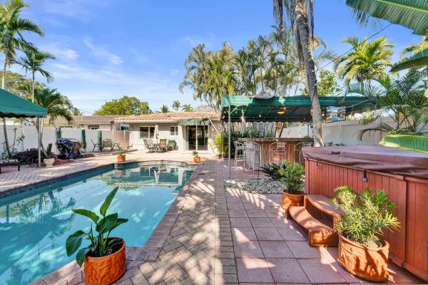 Lake Ridge, 1036 NE 9th Ave, Fort Lauderdale, Florida 33304, image 1