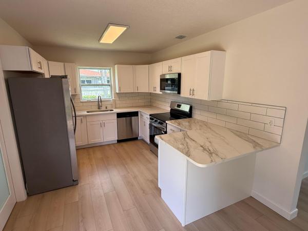 Madden Lake, 1417 Willow Rd, West Palm Beach, Florida 33406, image 2