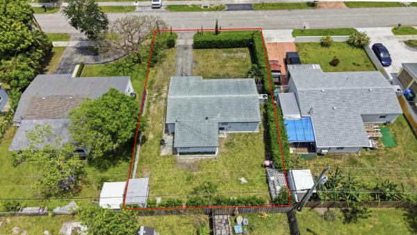 Collier Estates, 330 NE 59th Ct, Oakland Park, Florida 33334, image 3