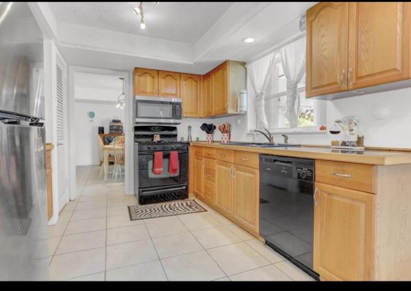 River Park, 216 NE Mainsail St, Port St. Lucie, Florida 34983, image 2