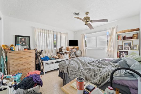 Coral Ridge Isles, 1681 NE 56th St, Fort Lauderdale, Florida 33334, image 3