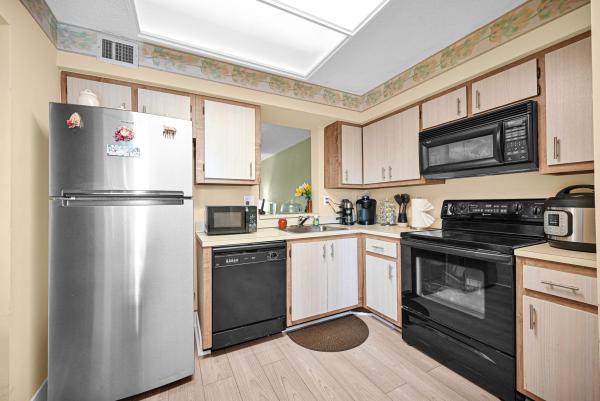 Palm Lakes, 363 N Rock Island Rd #205, Margate, Florida 33063, image 1