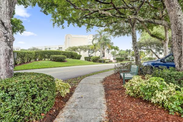 Sunrise Lakes 4, 2551 NW 103rd Ave #202, Sunrise, Florida 33322, image 2