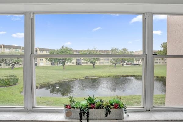 Sunrise Lakes 4, 2551 NW 103rd Ave #202, Sunrise, Florida 33322, image 1