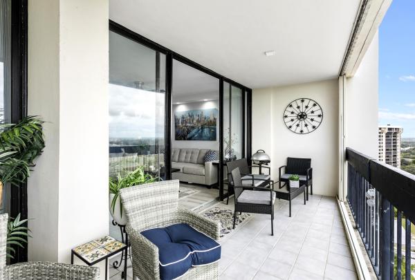Lincoln Tower, 2400 Presidential Way #1803, West Palm Beach, Florida 33401, image 3