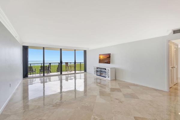Tequesta Towers, 400 Beach Rd #103, Tequesta, Florida 33469, image 1