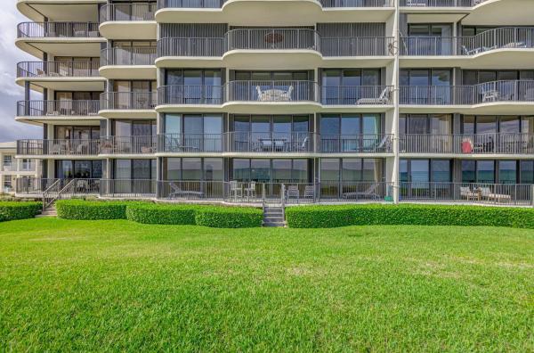 Tequesta Towers, 400 Beach Rd #103, Tequesta, Florida 33469, image 2