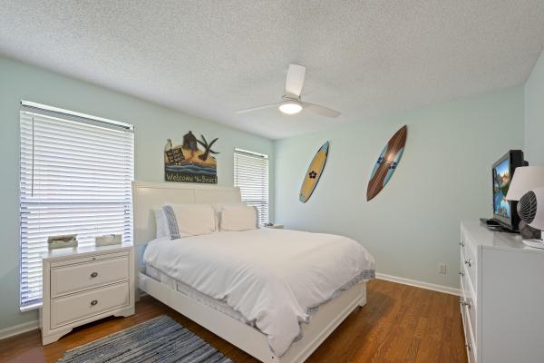 Sugar Pond Manor, 756 Juniper Pl, Wellington, Florida 33414, image 3