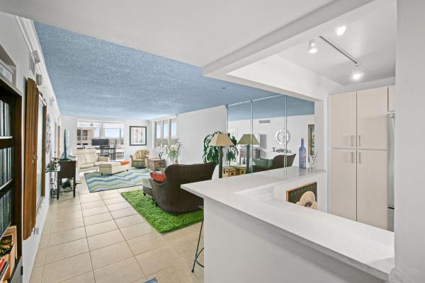3100 NE 49th St #1110, Lauderdale By The Sea, Florida 33308, image 1