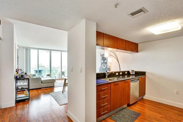 1800 Club, 1800 N Bayshore Dr #1610, Miami, Florida 33132, image 1