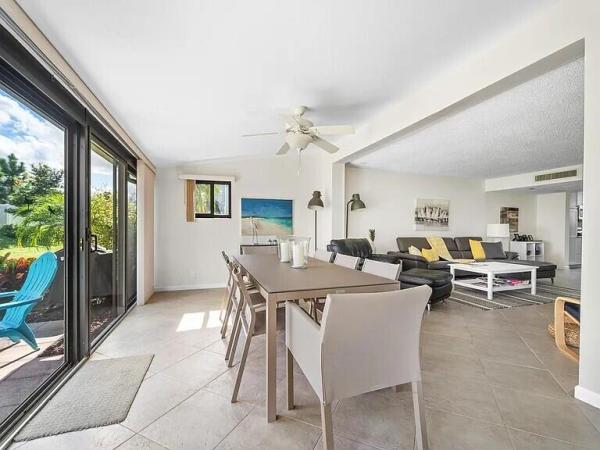 D'Este Court At The Fountains Country Club, 4228 Deste Ct, Lake Worth, Florida 33467, image 3