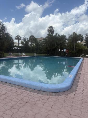 Isle Of Boca Dunes, 9355 SW 8th St #225, Boca Raton, Florida 33428, image 2