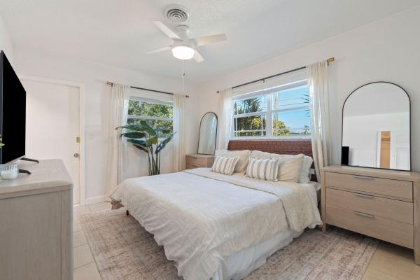 Cypress Cove, 1850 SE 7th St #1-2, Pompano Beach, Florida 33060, image 3