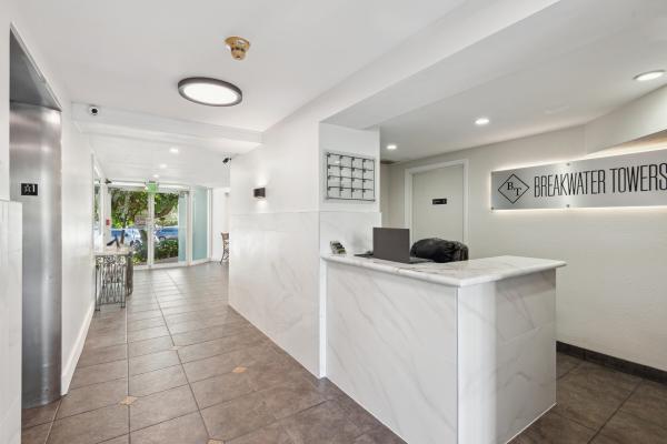 Breakwater Towers, 1900 S Ocean Dr #1006, Fort Lauderdale, Florida 33316, image 1