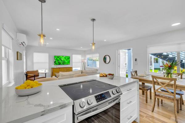 347 N Birch Rd #1-9, Fort Lauderdale, Florida 33304, image 2