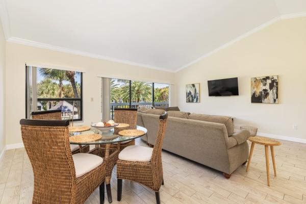 Tennis Lodges, 11863 Wimbledon Cir #500, Wellington, Florida 33414, image 1