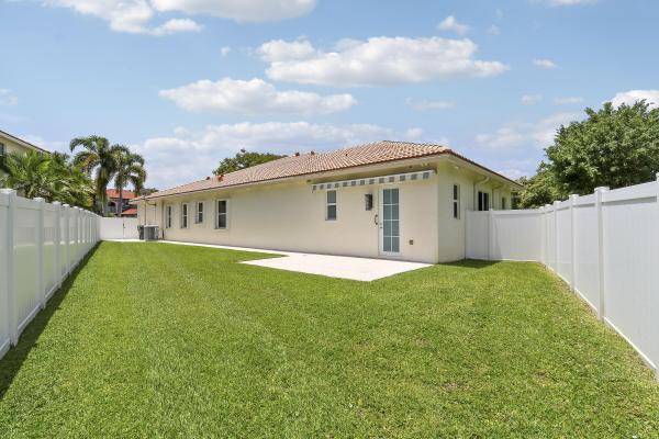 10075 Freesian Way, Lake Worth, Florida 33449, image 3