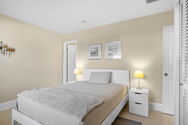 Sunny Court, 2701 NE 1st St #106, Pompano Beach, Florida 33062, image 2
