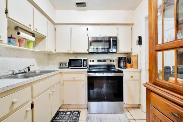 Bay Vista Park, 745 NW 46th St, Miami, Florida 33127, image 1