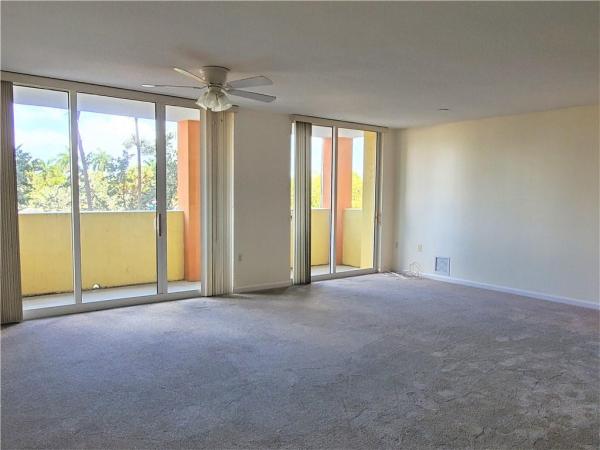 The Vue, 2001 N Ocean Blvd #203, Fort Lauderdale, Florida 33305, image 2