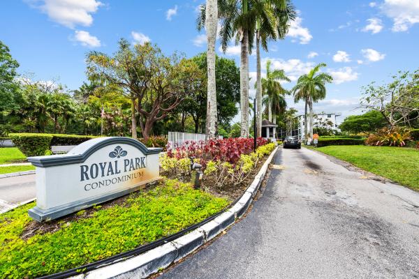 Royal Park, 113 Royal Park Dr #2H, Oakland Park, Florida 33309, image 1