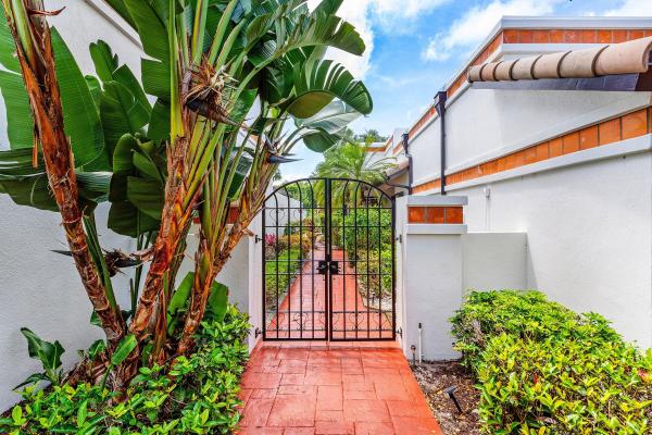 Villa Flora At Boca Pointe, 6514 Via Rosa, Boca Raton, Florida 33433, image 1