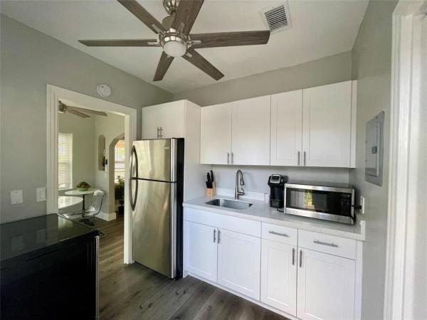 Jasmine Terrace, 832 NE 17th Ave, Fort Lauderdale, Florida 33304, image 1