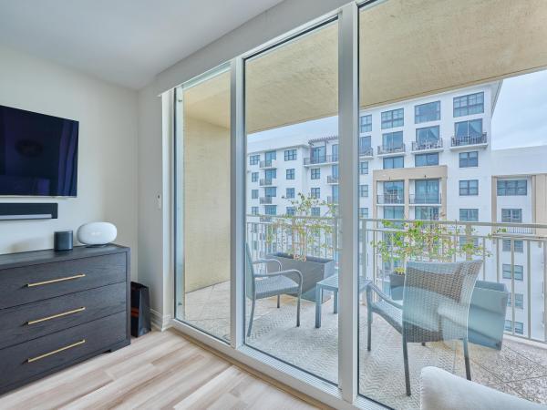 Palmetto Place, 99 SE Mizner Blvd #PH 35, Boca Raton, Florida 33432, image 1