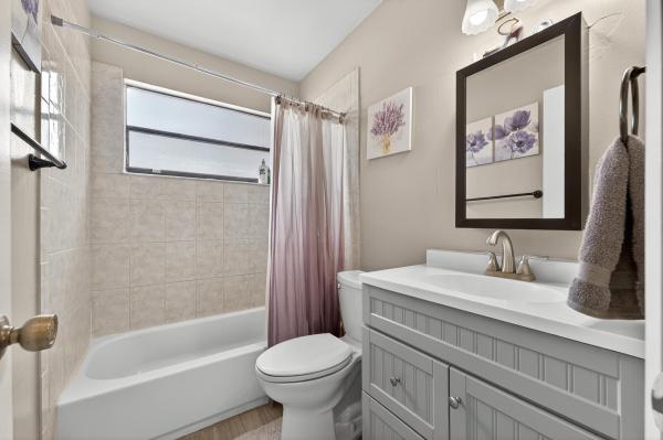 Jupiter Village, 124 Sherwood Cir #11B, Jupiter, Florida 33458, image 3