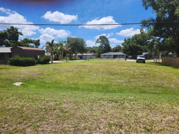 Lakewood Park, 6801 Lakeland Blvd, Fort Pierce, Florida 34951, image 2