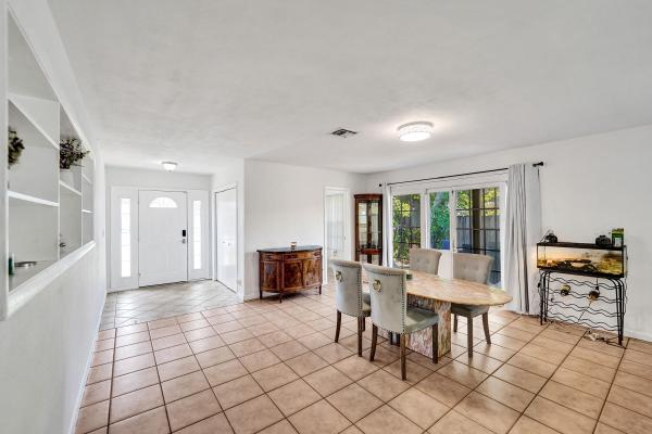 Pine Crest, 1208 NE 7th St, Pompano Beach, Florida 33060, image 3