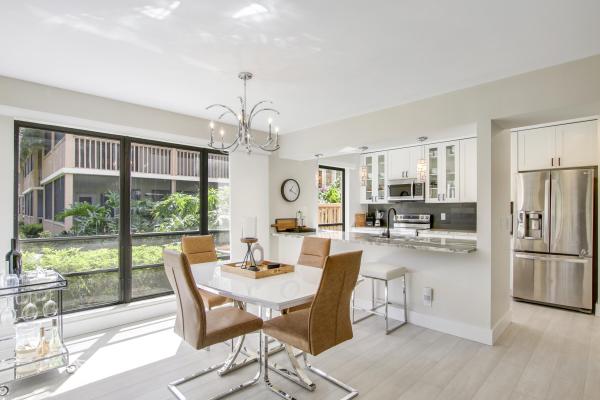 Golf Villas, 512 Brackenwood Pl, Palm Beach Gardens, Florida 33418, image 1