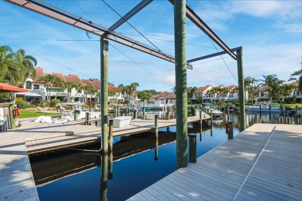Mariners Cove, 2359 Treasure Isle Dr #34, Palm Beach Gardens, Florida 33410, image 1
