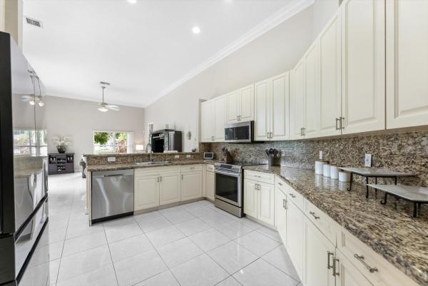 Pelican Isle, 12420 NW 50th Pl, Coral Springs, Florida 33076, image 2