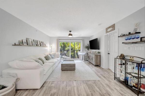 Village East, 2125 SE 10th Ave #1003, Fort Lauderdale, Florida 33316, image 1