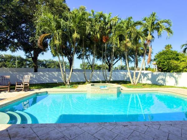 Catalina Bay, 3184 SW 142nd Ave, Miramar, Florida 33027, image 2