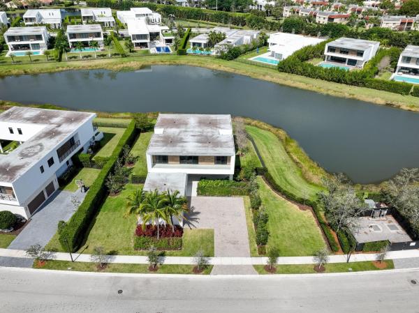 Botaniko, 16553 Botaniko Dr S, Weston, Florida 33326, image 2